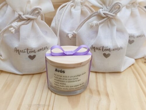Vela Aromática Personalizada para Anúncio de Gravidez