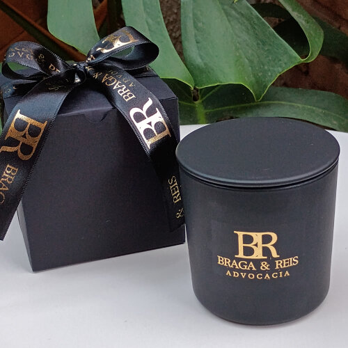 Vela Aromática 220g com Personalização Dourada e Tampa Metal com caixa