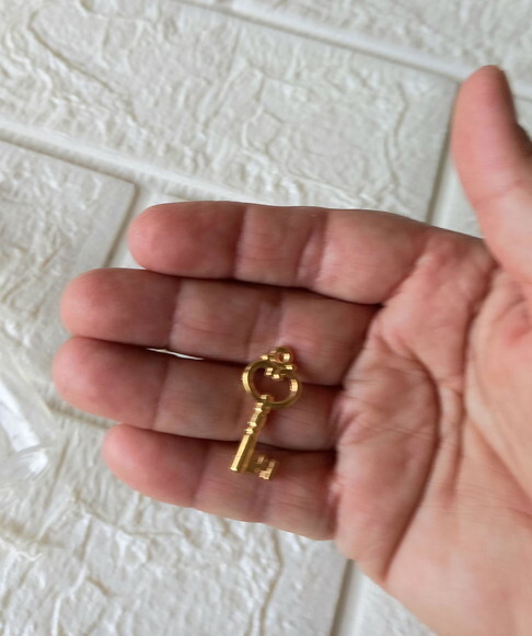 Mini Garrafinha com Mini Chave - alice no País das Maravilhas