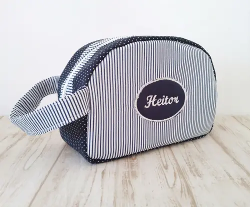 Necessaire