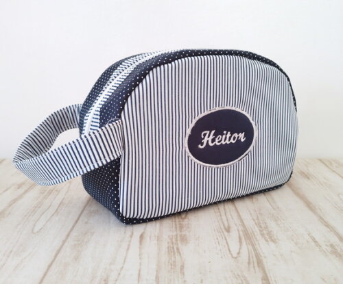 Necessaire