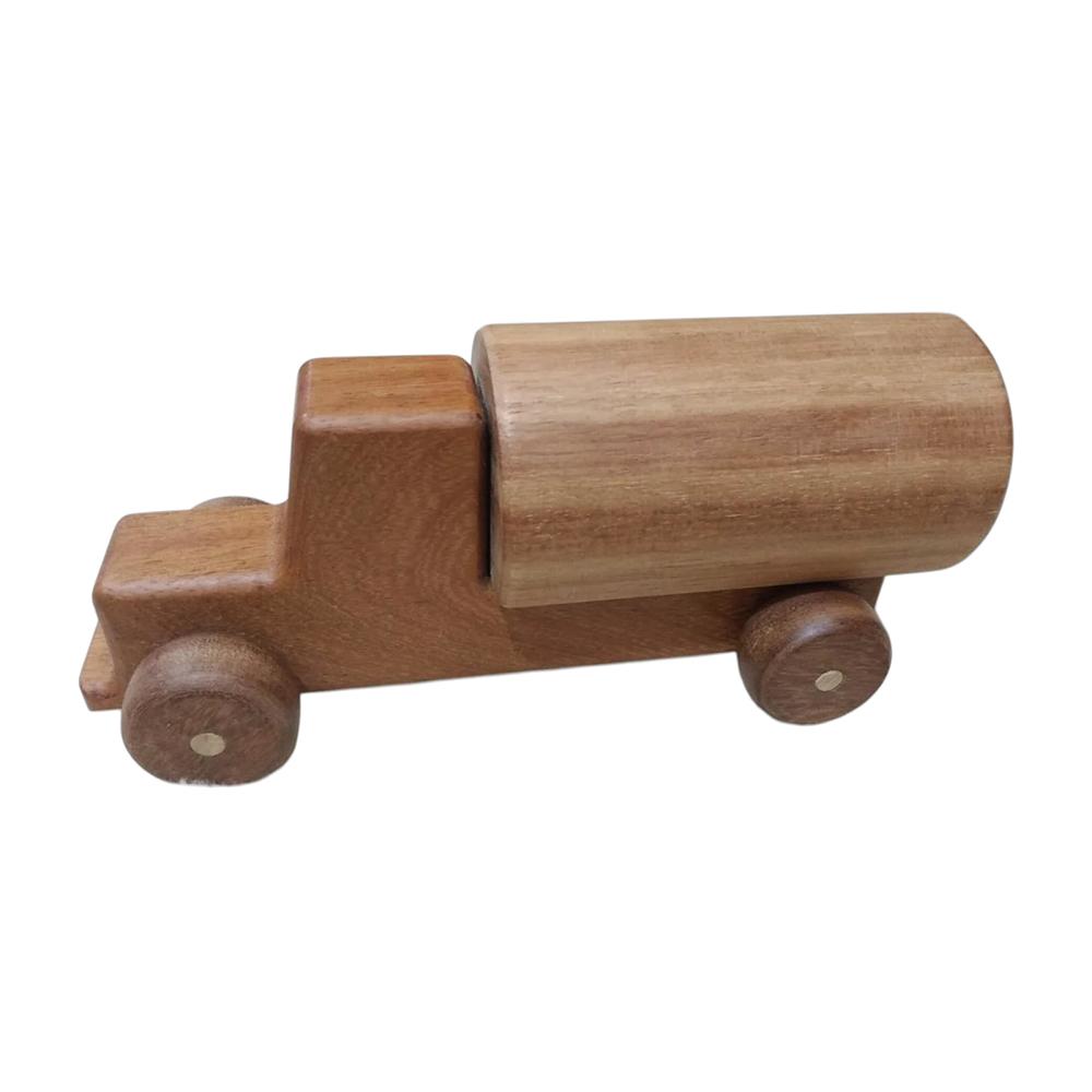 Caminhãozinho tanque
