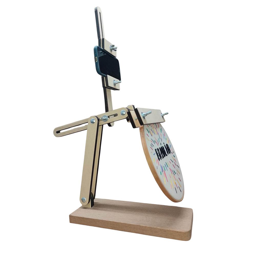 Suporte para Bastidor Articulado com apoio para celular