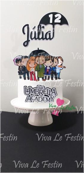 Topo de Bolo The Umbrella Academy personalizado com nome e idade