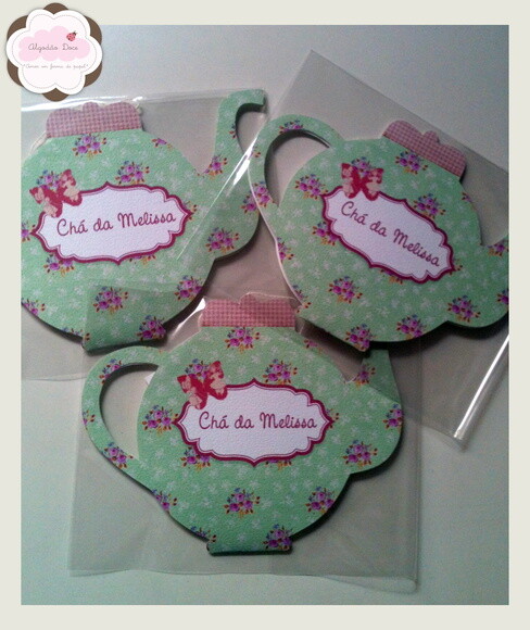 Convite Chá de Cozinha floral verde e rosa