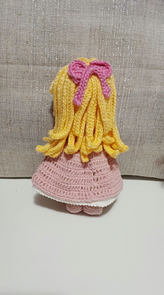 Boneca Barbie em Amigurumi