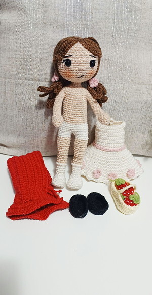 Boneca Chapeuzinho Vermelho
