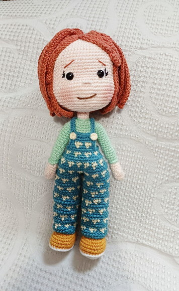 Boneca do Livro Vermelha de Vermelha