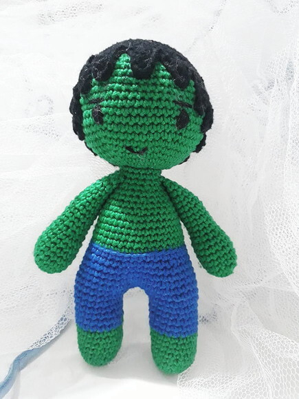 Boneco menino Hulk