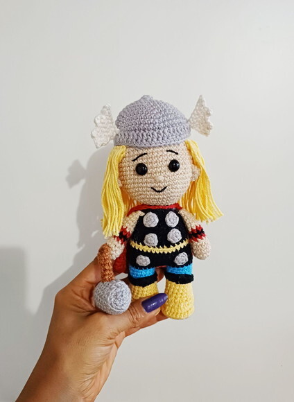 Boneco Thor em Amigurumi