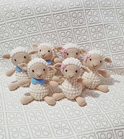 Casais de Ovelhas em Amigurumi