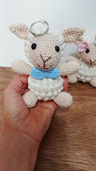 Casal de Ovelinha Chaveiro em Amigurumi