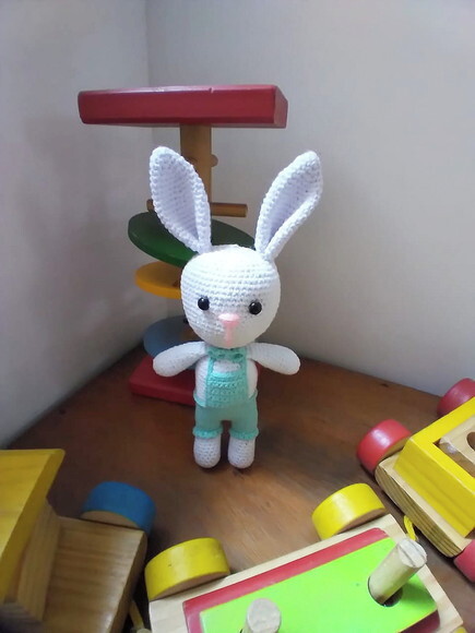 Coelho amigurumi