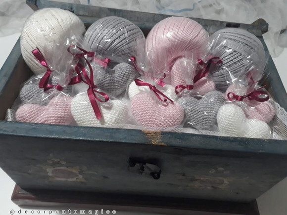 Lembrancinha Corações Amigurumis