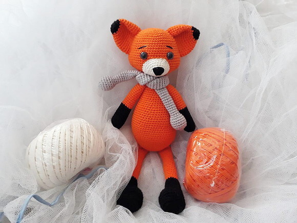 Raposa amigurumi