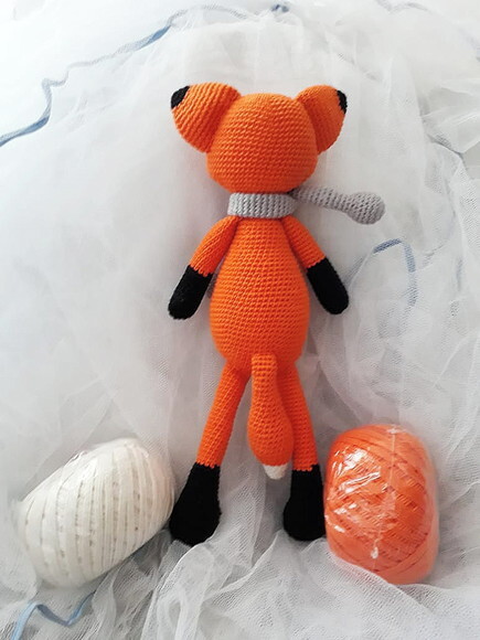 Raposa amigurumi