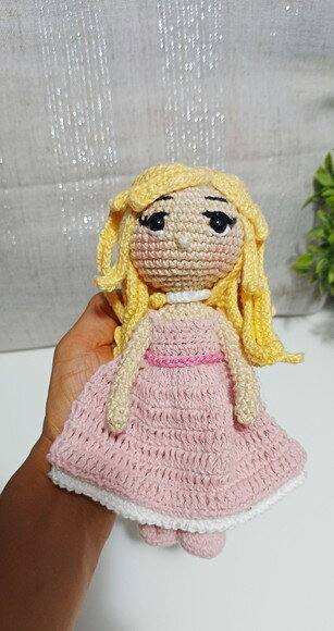 Boneca Barbie em Amigurumi