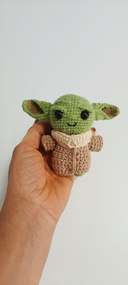 Boneco Baby Yoda em Amigurumi