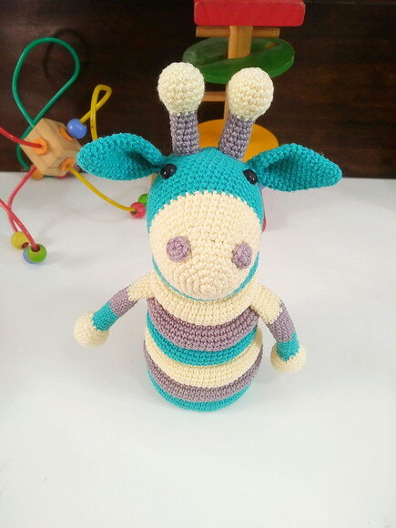 Brinquedo Girafinha de Encaxe em Amigurumi