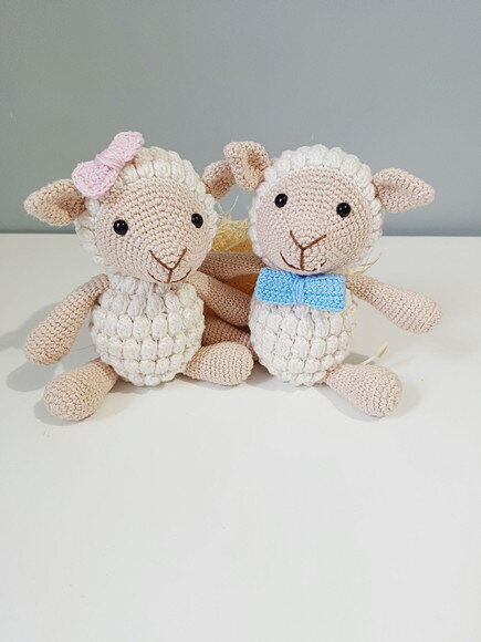 Casal de Ovelha em Amigurumi