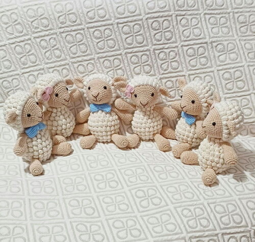 Casais de Ovelhas em Amigurumi
