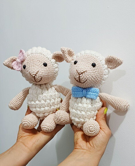 Casal de Ovelha em Amigurumi