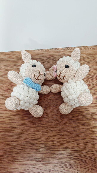 Casal de Ovelinha Chaveiro em Amigurumi