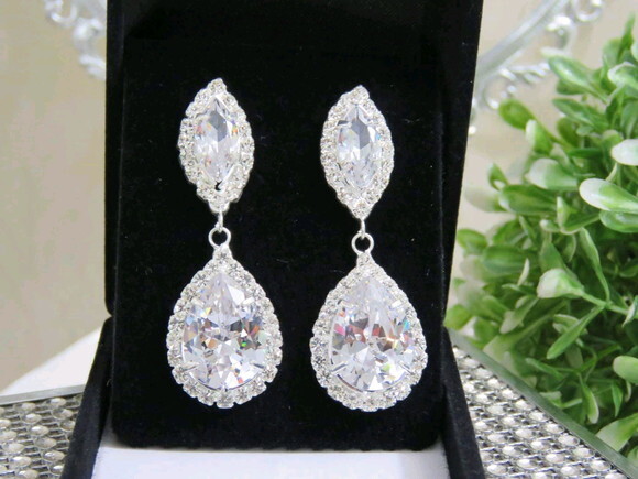 Brinco de gota de Zircônia