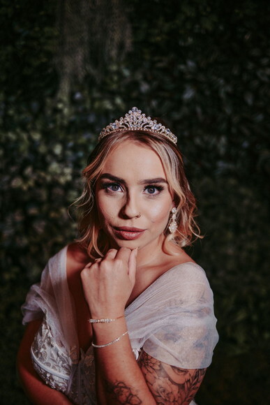 Coroa Dourada Noiva ou Debutante