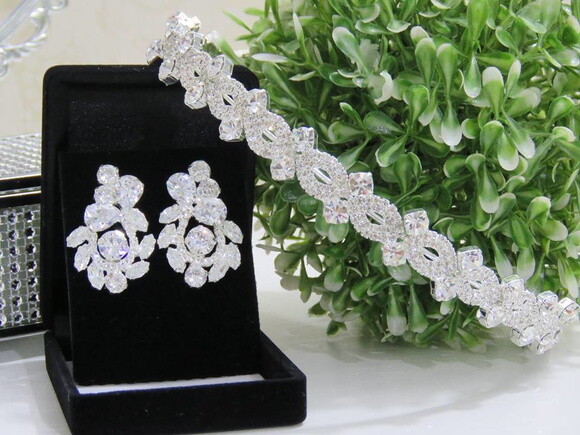 Tiara para Noiva de Strass