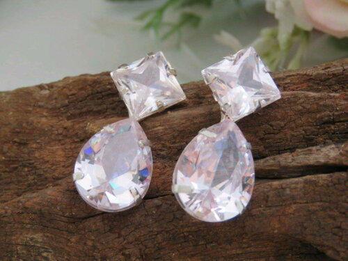Brinco de gota de Zircônia