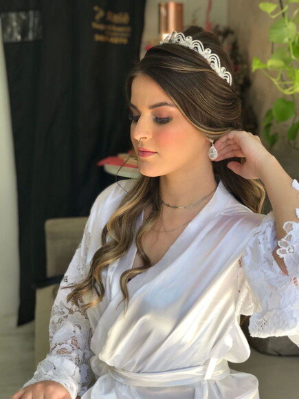 Coroa de Noiva Luxo com Brilho Intenso e Acabamento Premium
