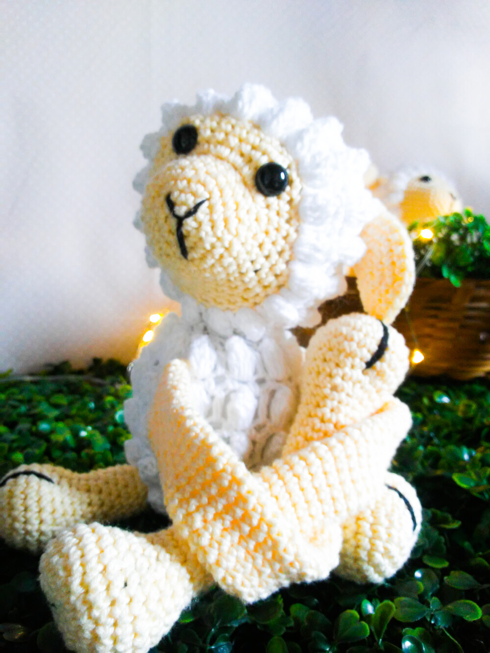 Amarrador de cortina em amigurumi Ovelhinhas
