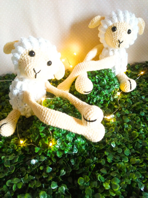 Amarrador de cortina em amigurumi Ovelhinhas