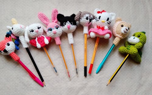 Ponteira de lápis de amigurumi