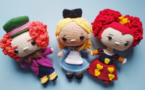 Kit Alice no país das maravilhas de amigurumi
