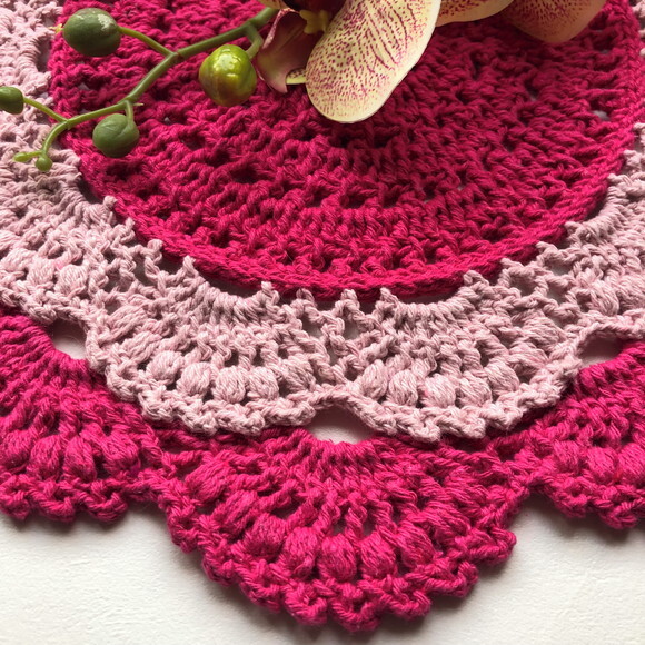 Sousplat Americano Croche Renda Guipir Pink & Rosa - 1 Unid.