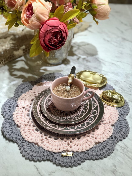 Sousplat Americano Croche Renda Guipir Rosa & Cinza - 2 unidades