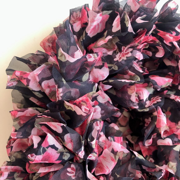 Cachecol Echarpe Floral Rosas Vermelhas