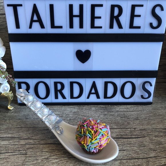 Colher Indiana Bordada para Festas - 10 Unidades