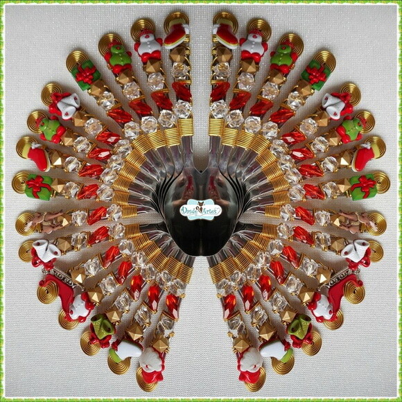 Colher Sobremesa Bordada Natal