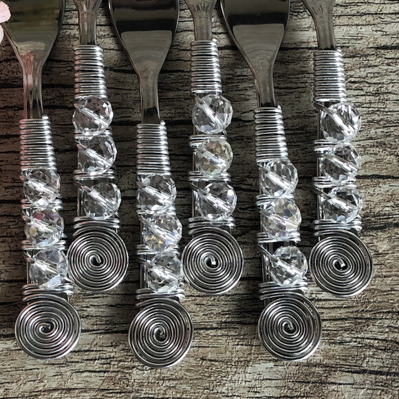 Garfinhos Bordados em Cristal Petiscos - Talheres Bordados