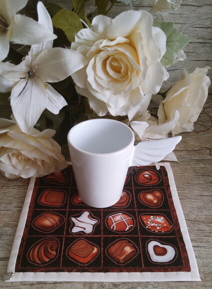 Mug Rug - Tapete de Caneca Chocolate Godiva