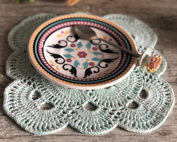Mug Rug - Tapete de Caneca de Croche