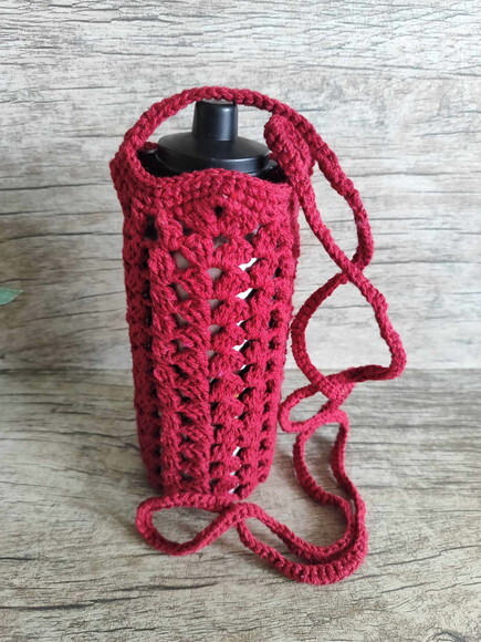 Porta Garrafa Água ou Squeeze em Croche - 500 ml - Vermelho