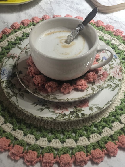 Sousplat Americano Croche Tulipa Coral