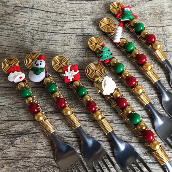 Talheres Bordado Torta Tema Natal - 7 Pcs