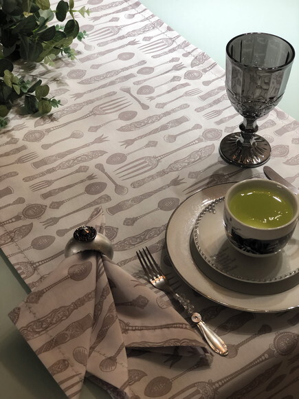 Trilho / Caminho de Mesa Talheres Luxo 1m e 70cm *valor Par*