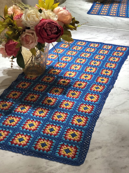 Trilho Mesa Crochê Patchwork - Caminho ou Centro Mesa