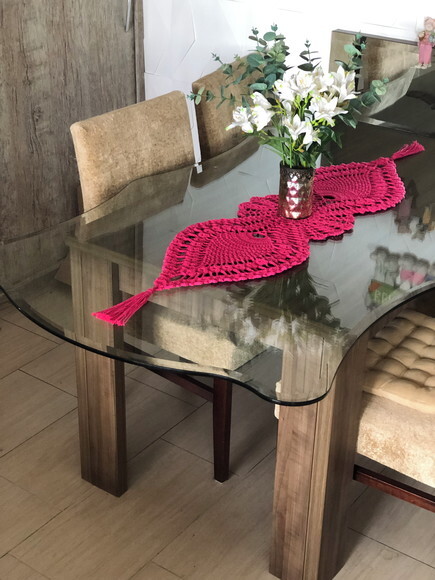 Trilho Mesa Croche Pink com Tassel - Caminho Centro de Mesa